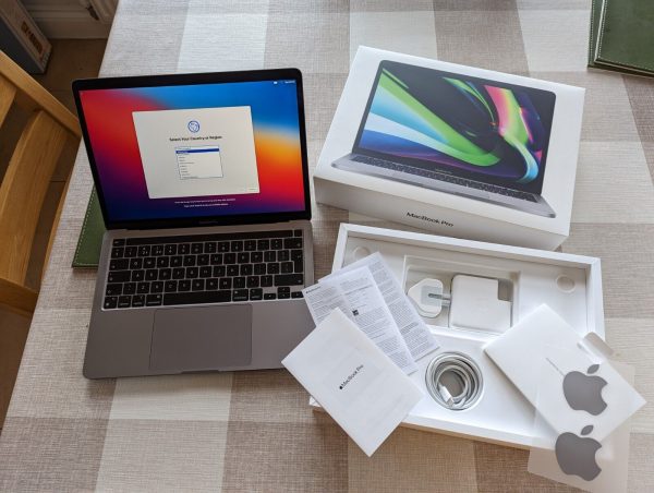 Buy MacBook Air Refurbished Laptop